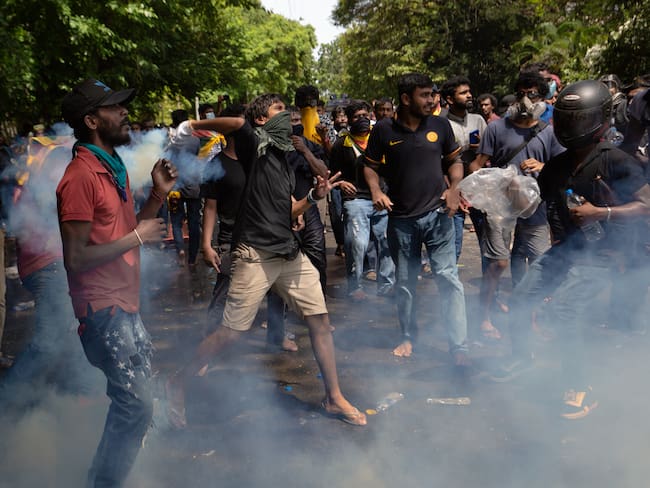 Manifestaciones de este 13 de julio en Sri Lanka tras la salida del presidente Gotabaya Rajapaksa hacia Maldivas. (Photo by Abhishek Chinnappa/Getty Images)