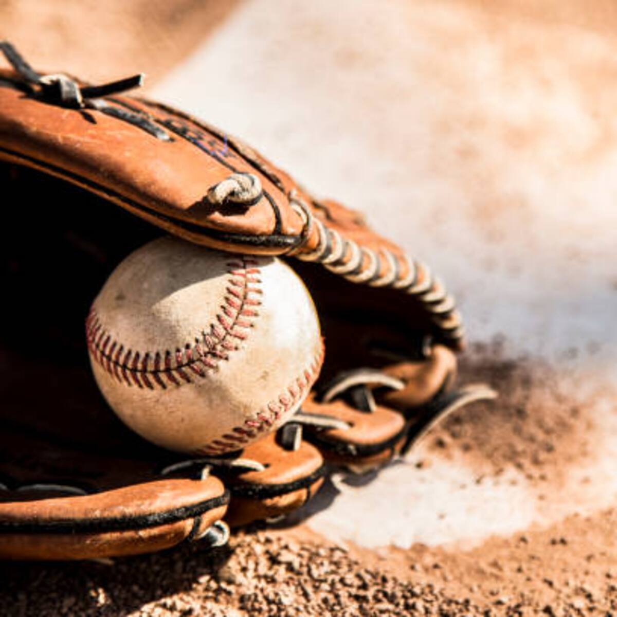 Joven promesa del béisbol dominicano, murió luego de caer de un tercer piso en Santa Marta