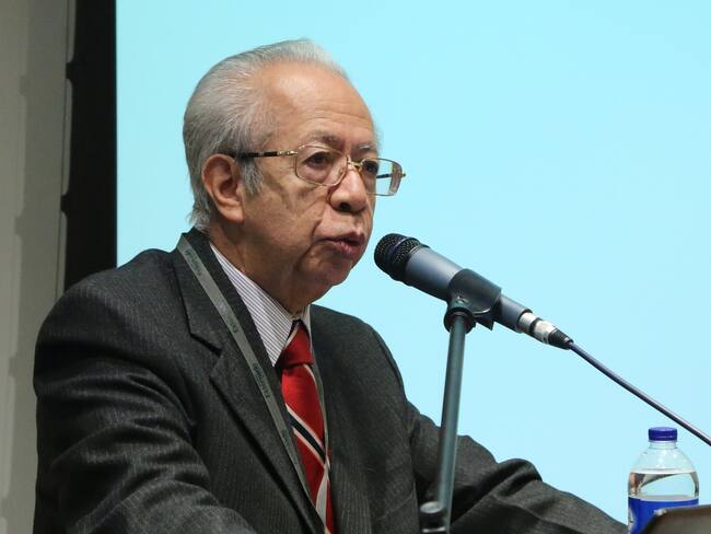 Sí puede fijar nuevos impuestos: exmagistrado Beltrán sobre decreto de conmoción