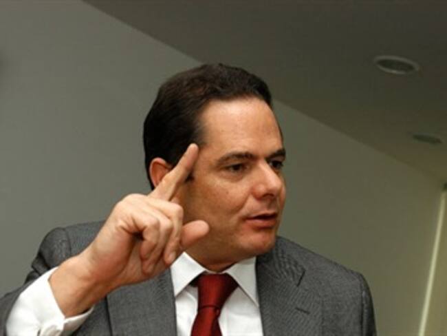 Germán Vargas Lleras pide a su bancada no apoyar la reforma política