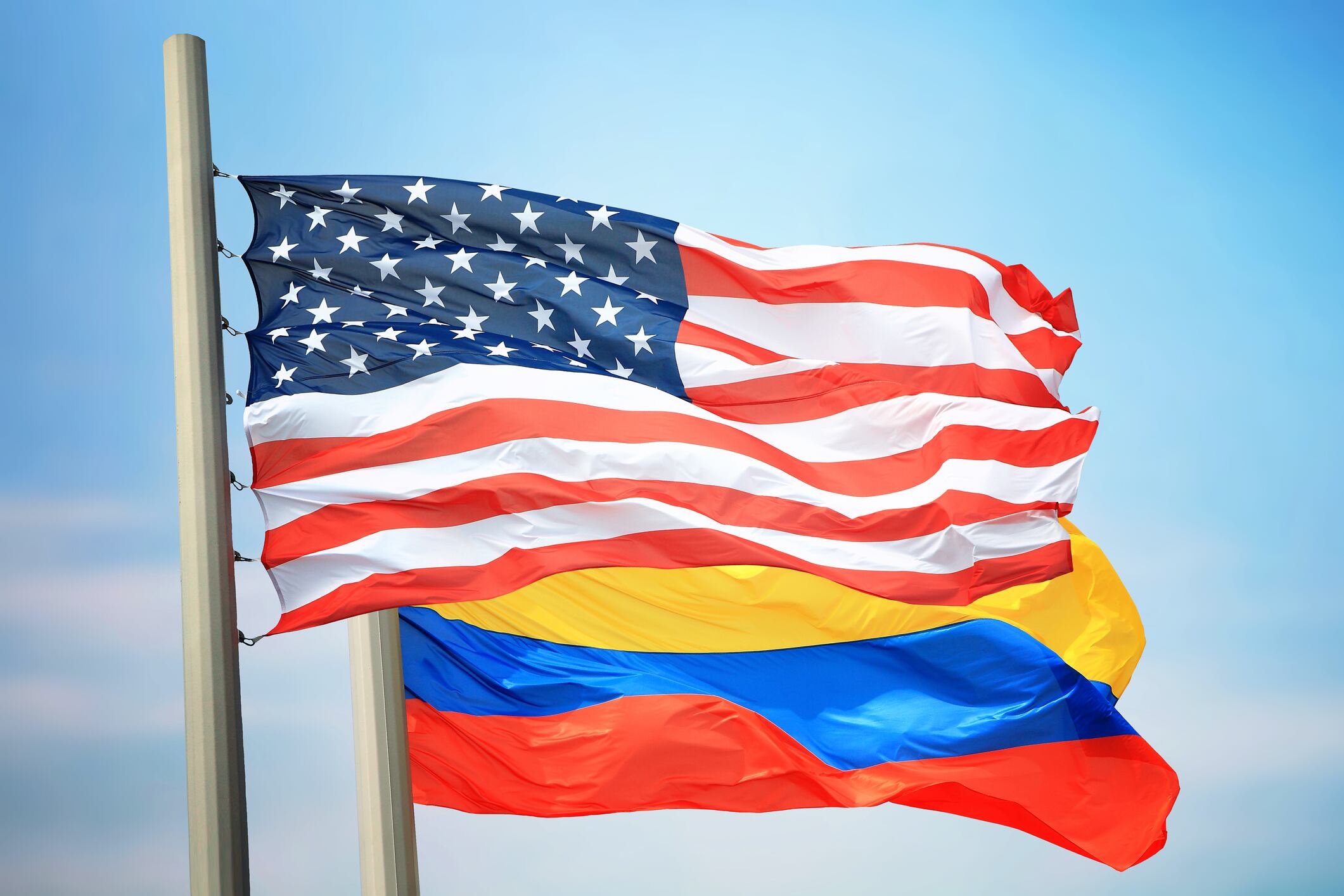 Estados Unidos revoca exención de impuestos a diplomáticos colombianos