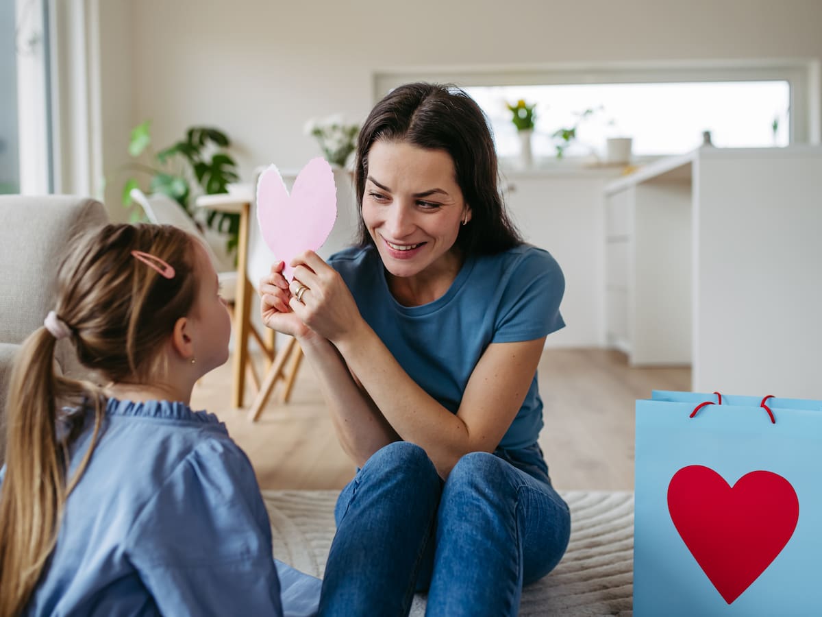 Día de la Madre en Colombia 2025: Por qué no se celebra el mismo día en todo el mundo