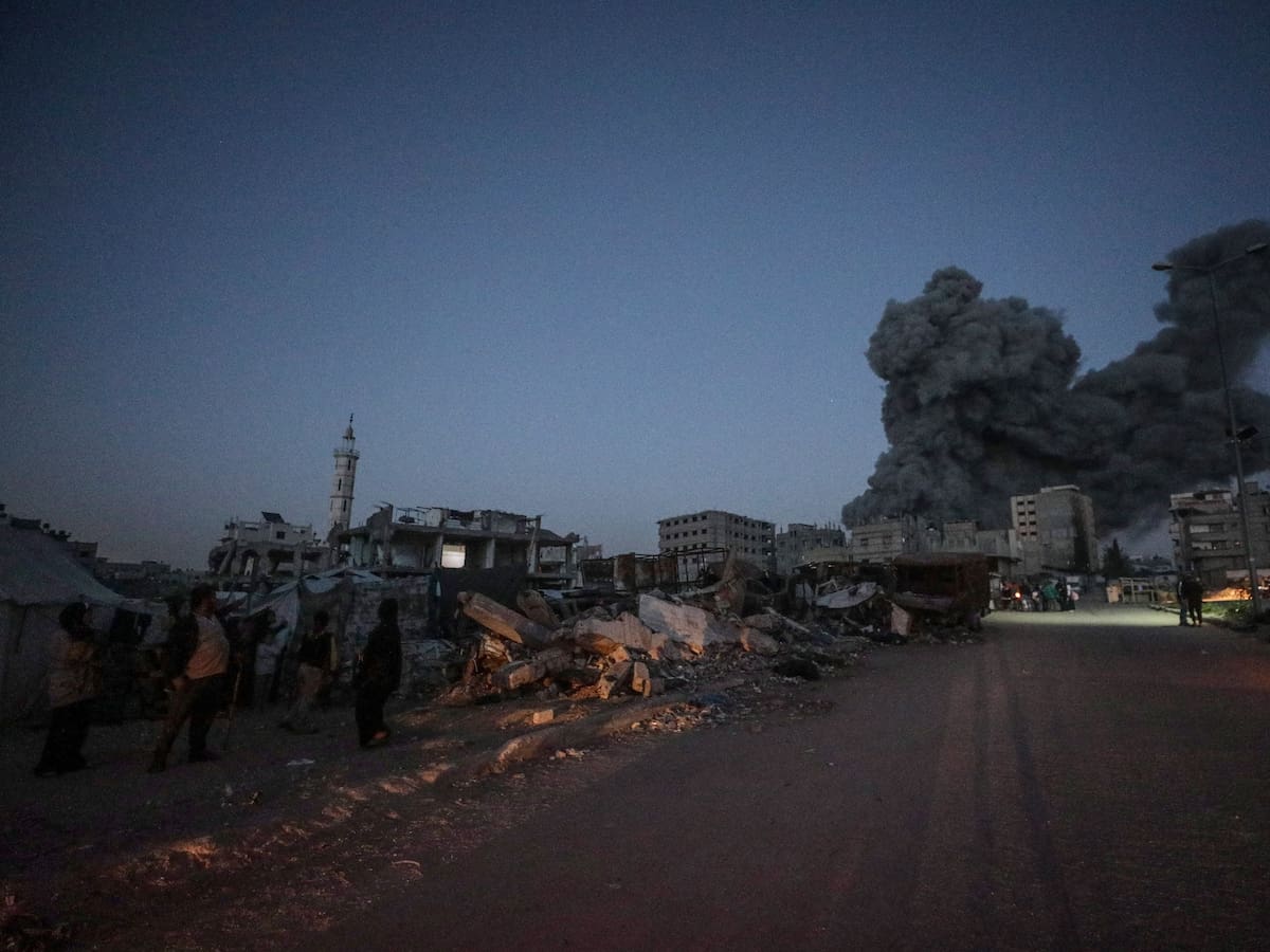 Al menos 44 muertos por bombardeos israelíes en Gaza, según Defensa Civil