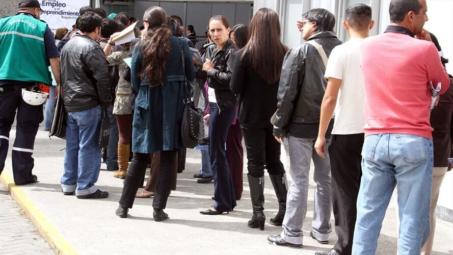 De acuerdo con las estadísticas del Dane, en el último año 298.000 personas perdieron su trabajo.. Foto: Colprensa
