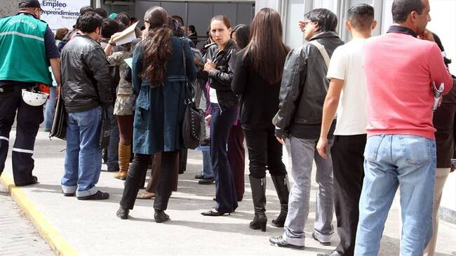 De acuerdo con las estadísticas del Dane, en el último año 298.000 personas perdieron su trabajo.. Foto: Colprensa