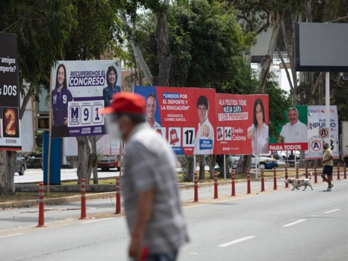 Tres candidatos a la Presidencia de Perú bajo la lupa de la Fiscalía