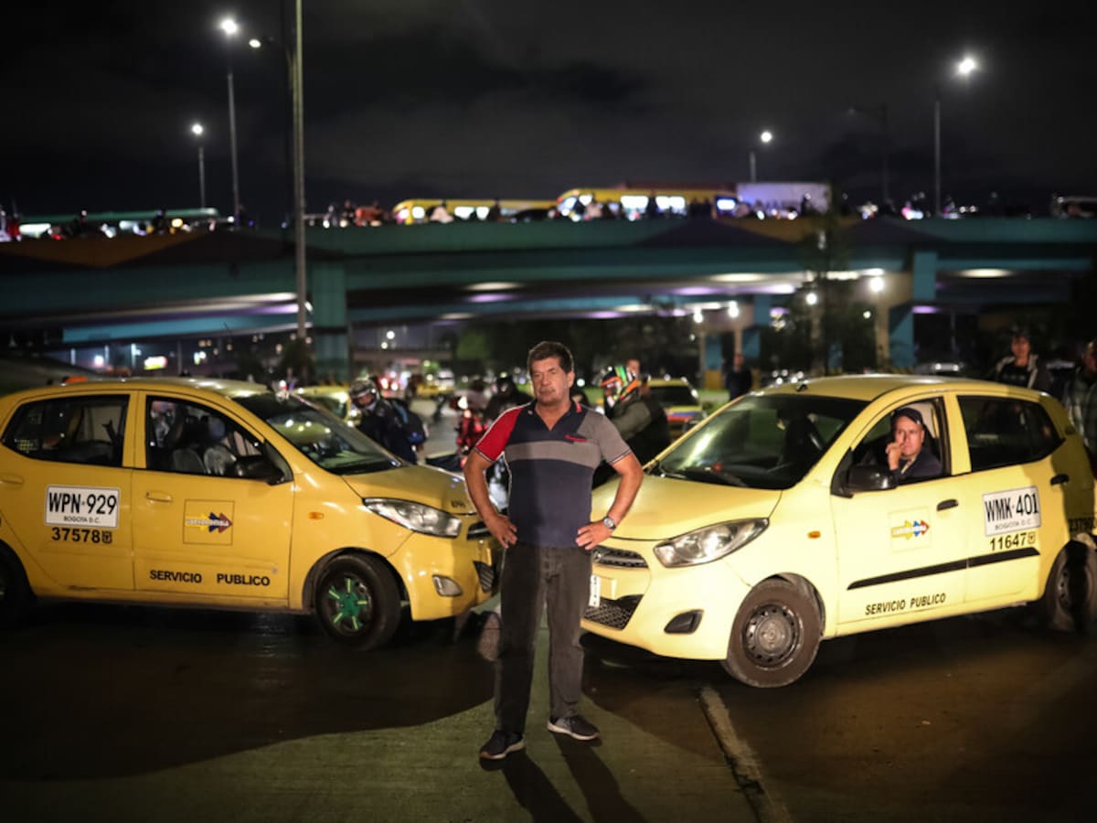 Taxistas anuncian paro en Bogotá para el miércoles 22 de noviembre
