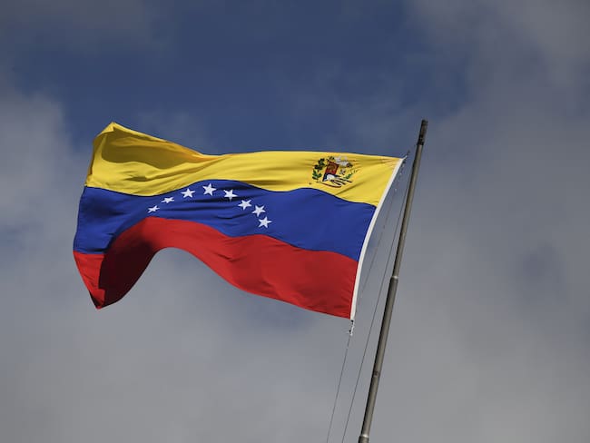 Imagen de referencia de bandera de Venezuela. Foto: Getty Images.
