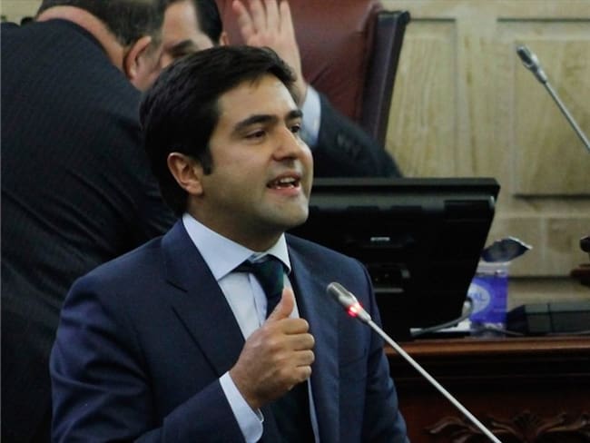 Creo que la caída de la popularidad de Duque se debe a la propuesta del IVA: Samuel Hoyos