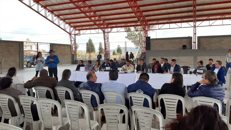 También le tiene abierto nueve procesos sancionatorios a los alcaldes por incumplimiento de vertimiento de agua.. Foto: La W