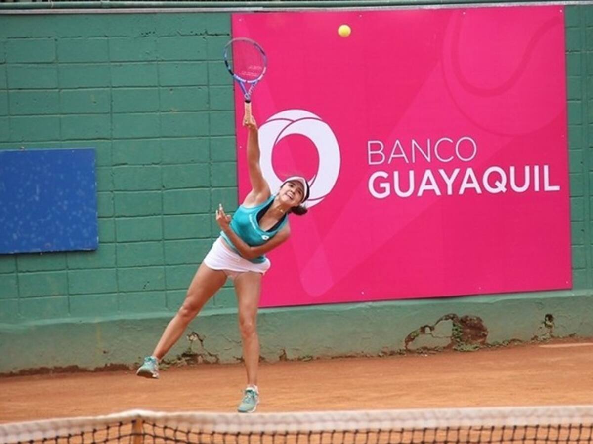 María Camila Osorio se corona como campeona en el torneo W25 de Guayaquil
