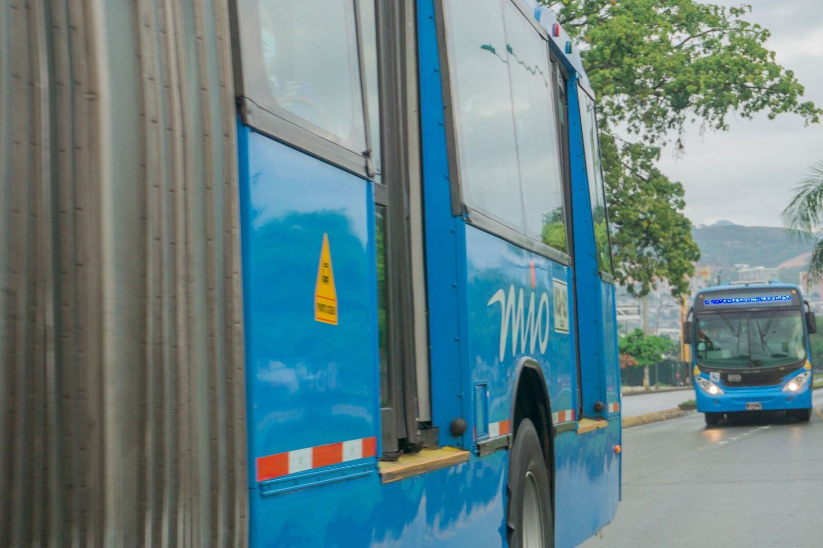 Empresas operadoras del MIO advierten posible cese de operaciones ante crisis financiera. Foto: Twitter @metrocali