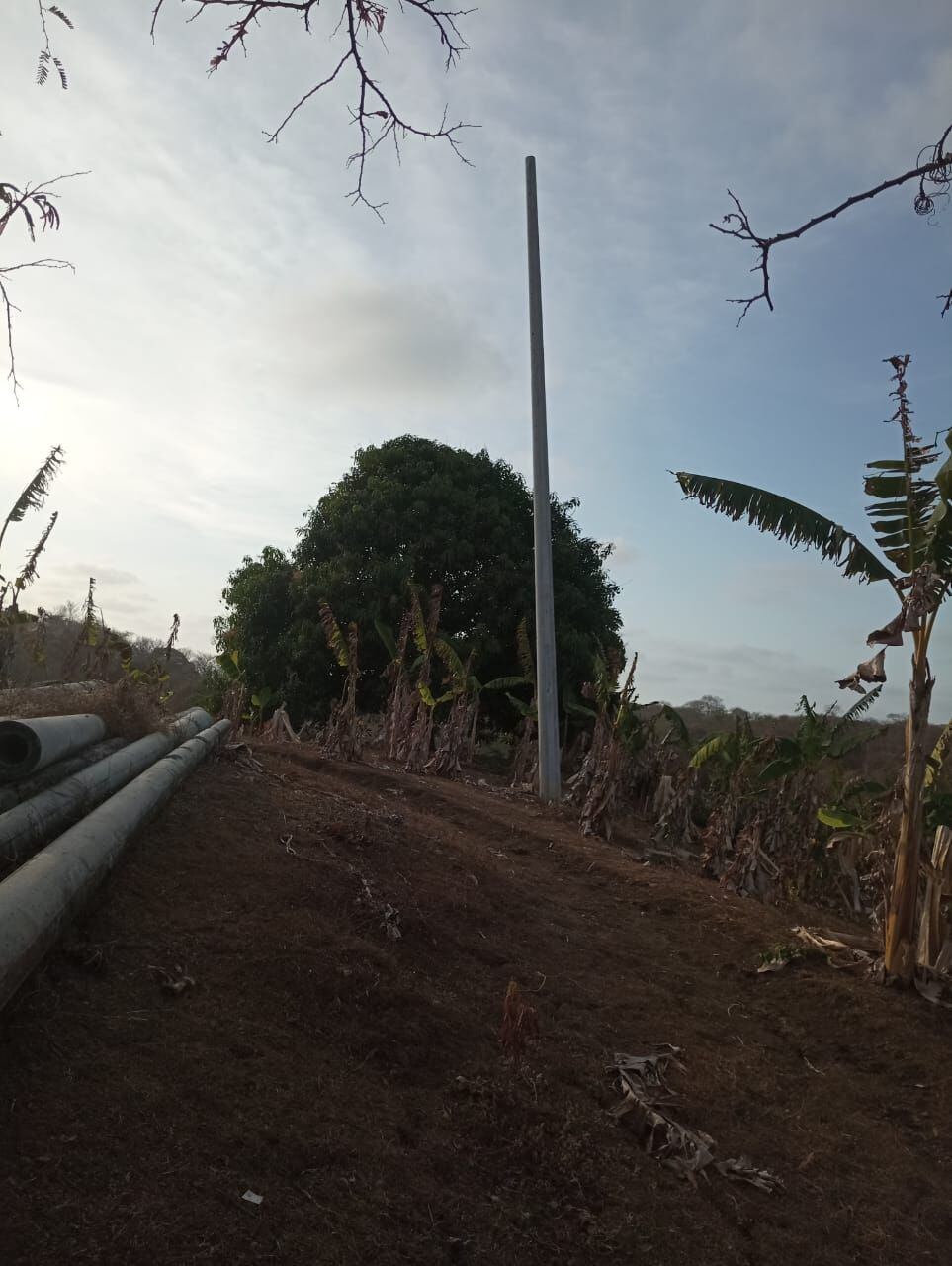 Incumplimiento de millonario contrato tiene a oscuras a cientos de familias en Córdoba. Foto: cortesía. 