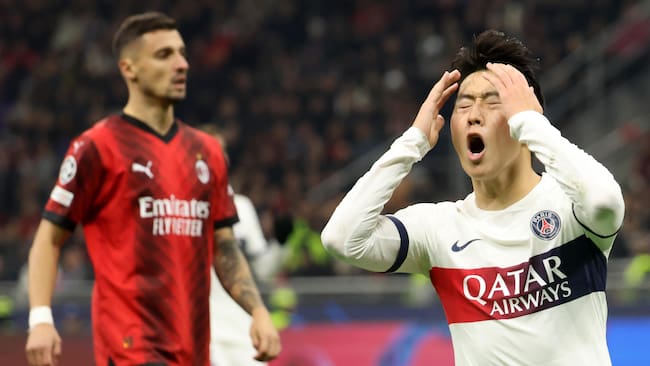 Milano (Italy), 07/11/2023.- Paris Saint-German's Kang-in Lee reacts during the UEFA Champions League group F soccer match between Ac Milan and Paris Saint-German's at Giuseppe Meazza stadium in Milan, Italy, 07 November 2023. (Liga de Campeones, Italia) EFE/EPA/MATTEO BAZZI