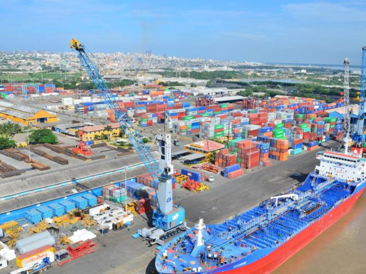 Por fuertes vientos, podrían tomarse medidas en el Puerto de Barranquilla