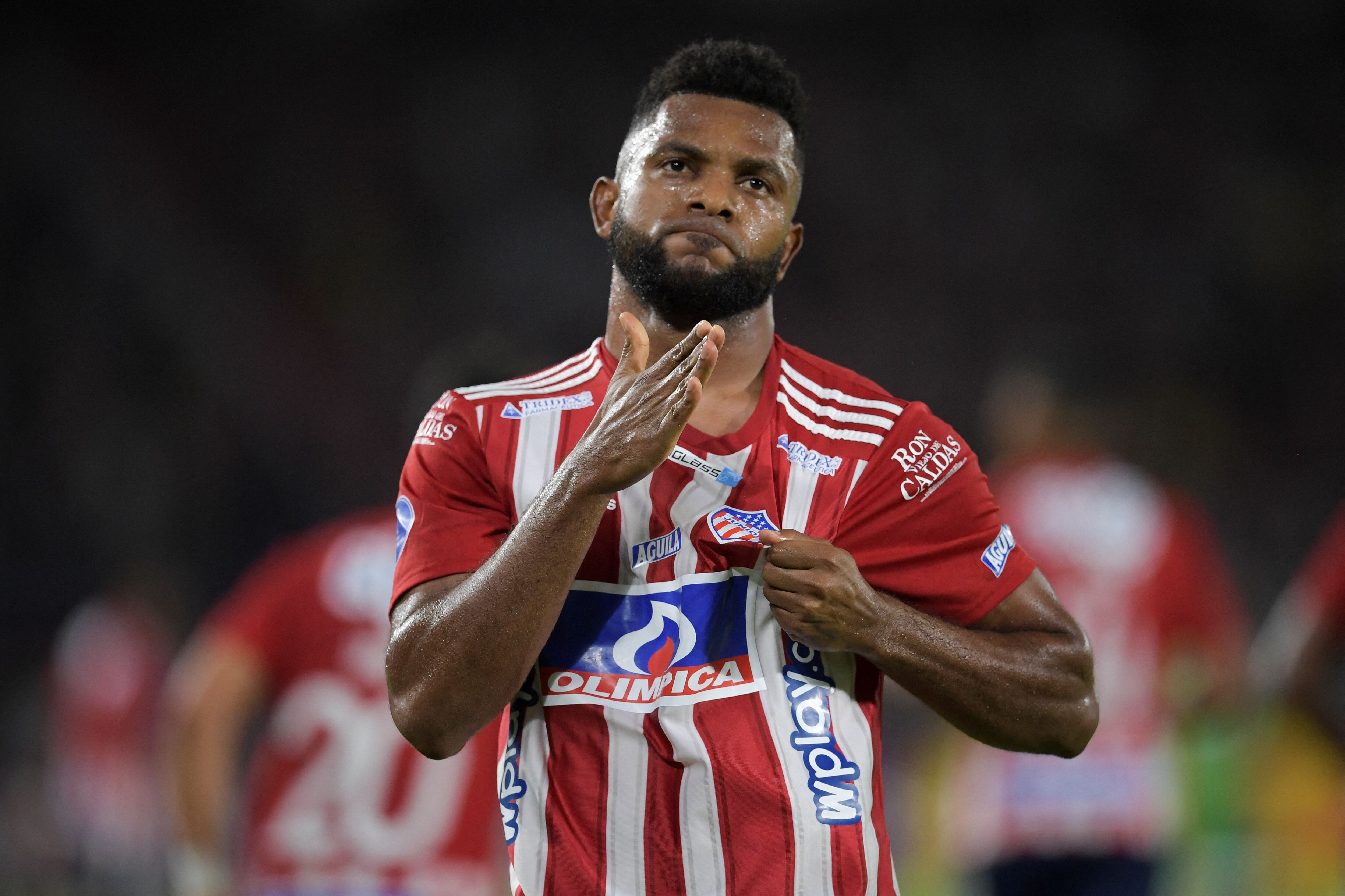 Miguel Ángel Borja celebrando su gol anotado ante La Equidad por Copa Sudamericana. (Photo by Raul ARBOLEDA / AFP) (Photo by RAUL ARBOLEDA/AFP via Getty Images)