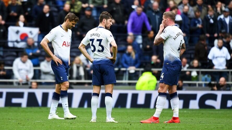Los jugadores de Mauricio Pochettino fueron sorprendidos por Michail Antonio, que superó al arquero campeón del mundo con Francia Hugo Lloris (67). Foto: Agencia EFE