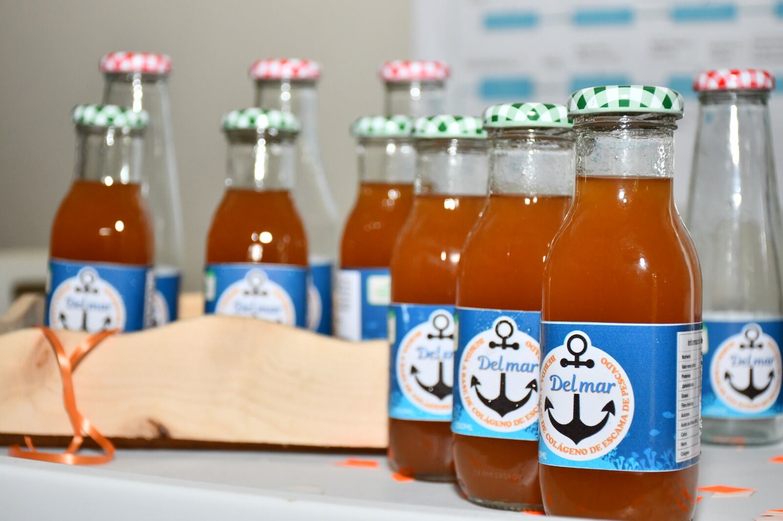 Estudiantes cordobeses crean una bebida de colágeno a base de escamas de pescado. Foto: prensa Unicor.