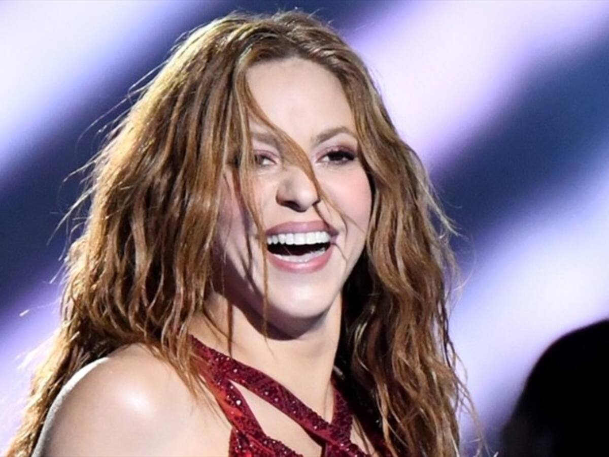 “Me les he enfrentado”: Shakira mostró cómo quedó su bolso tras ataque de jabalíes