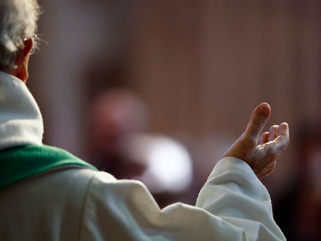 Imagen de referencia de sacerdote. Getty Images