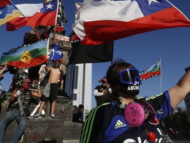 El Gobierno chileno ha sido enfático en rechazar la presencia de los encapuchados en el Congreso. Foto: Getty Images