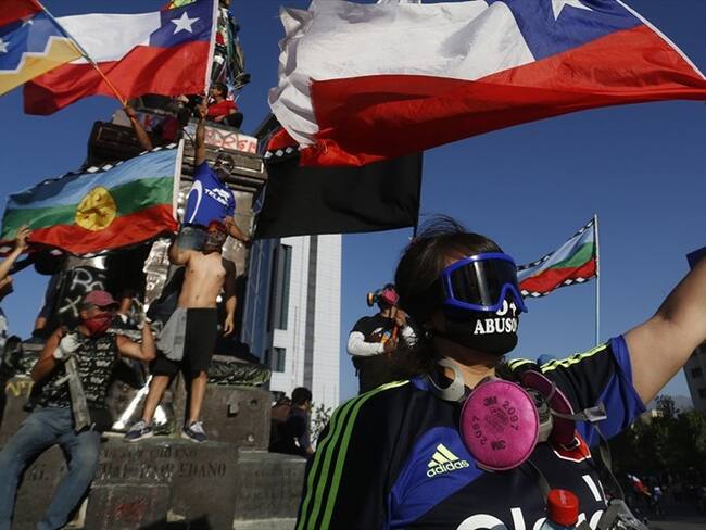 El Gobierno chileno ha sido enfático en rechazar la presencia de los encapuchados en el Congreso. Foto: Getty Images