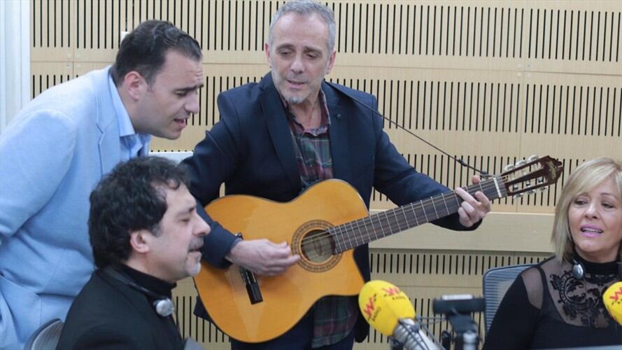 Mocedades habló en La W sobre su carrera y la presentación que realizarán en Bogotá junto a Armando Manzanero en el Royal Center. . Foto: W Radio