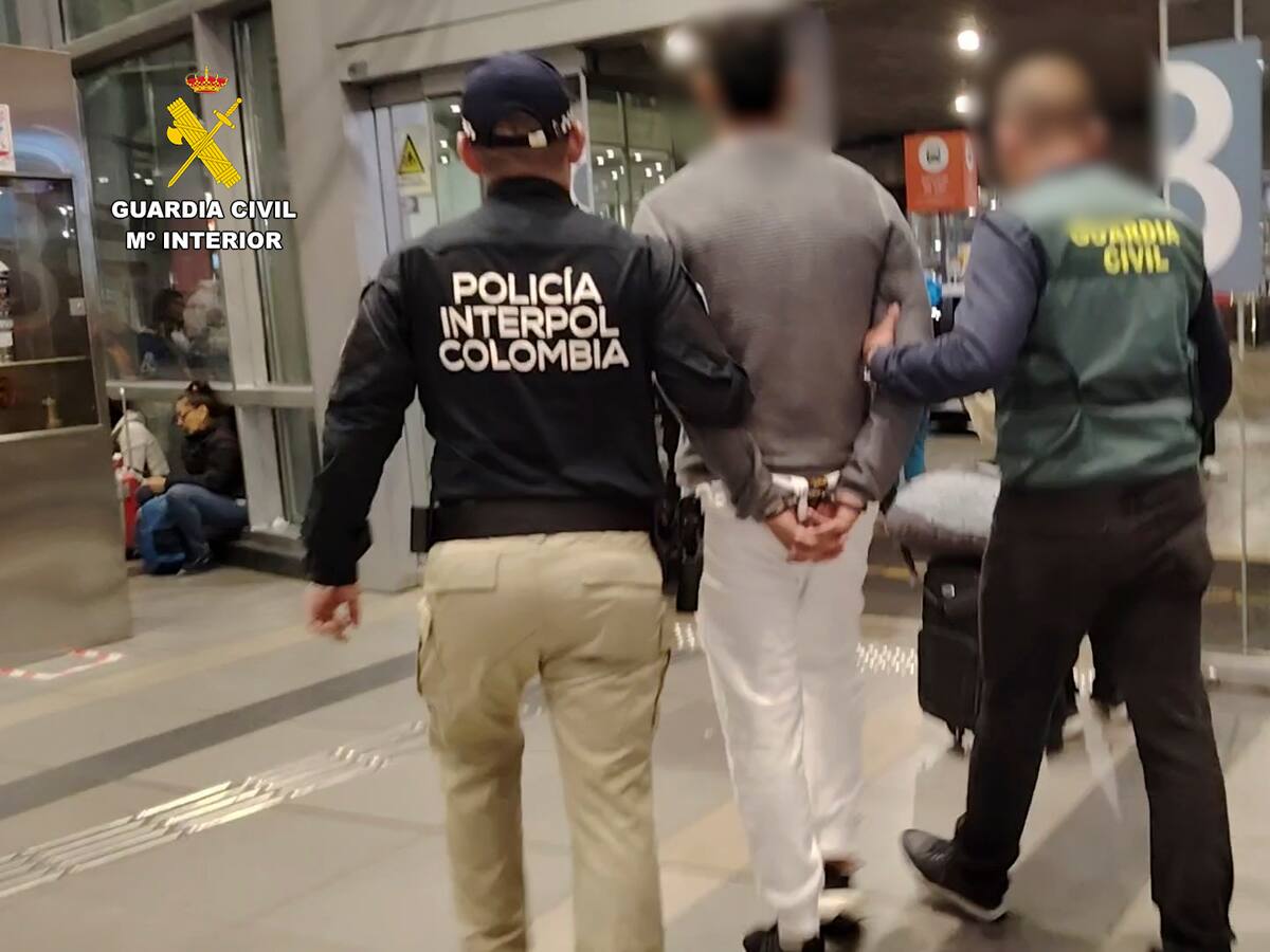 Cae una red de venta fraudulenta de mascotas, con 28 detenidos en España y Colombia