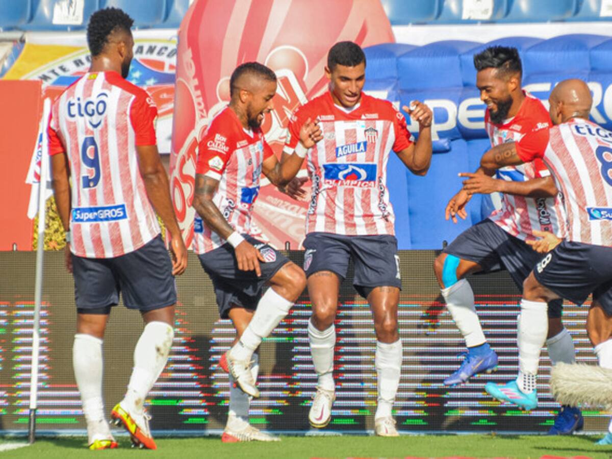 “No tenemos prioridad, tenemos que pensar en todas las competencias”: Juan Cruz Real, técnico del Junior