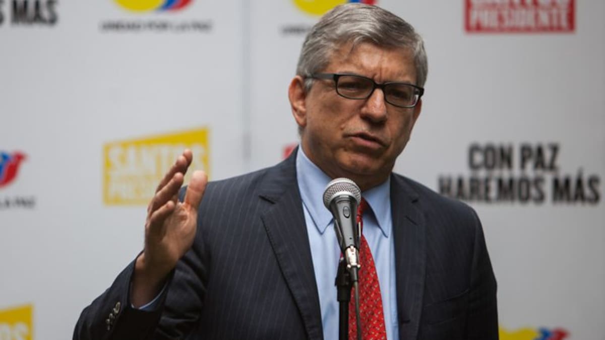 Gaviria advierte que Corte debería revisar reforma a la salud antes de que sea aprobada