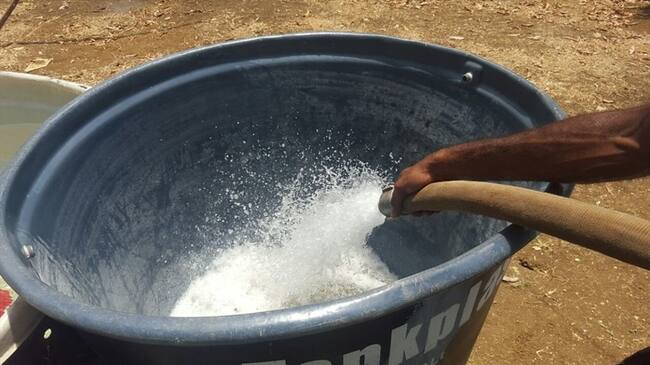 Están trabajando en la recuperación de las presiones en la red y se normaliza el servicio de manera gradual.. Foto: Colprensa