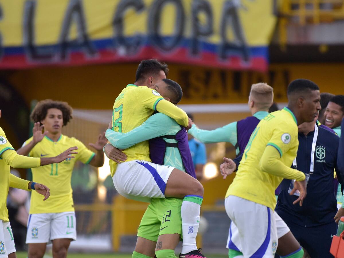 Brasil derrotó 2-0 a Paraguay y aseguró un cupo en el mundial Sub-20 de Indonesia