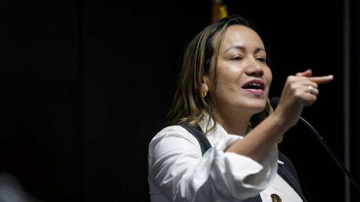 Ministra de Salud, Carolina Corcho, niega desabastecimiento en medicamentos