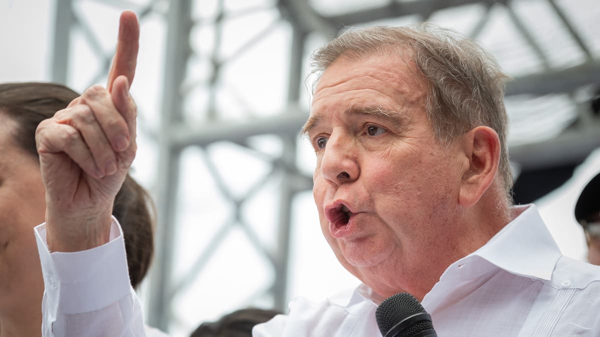 “Él tiene que ir de casa en casa para resguarda su vida”: abogado de Edmundo González