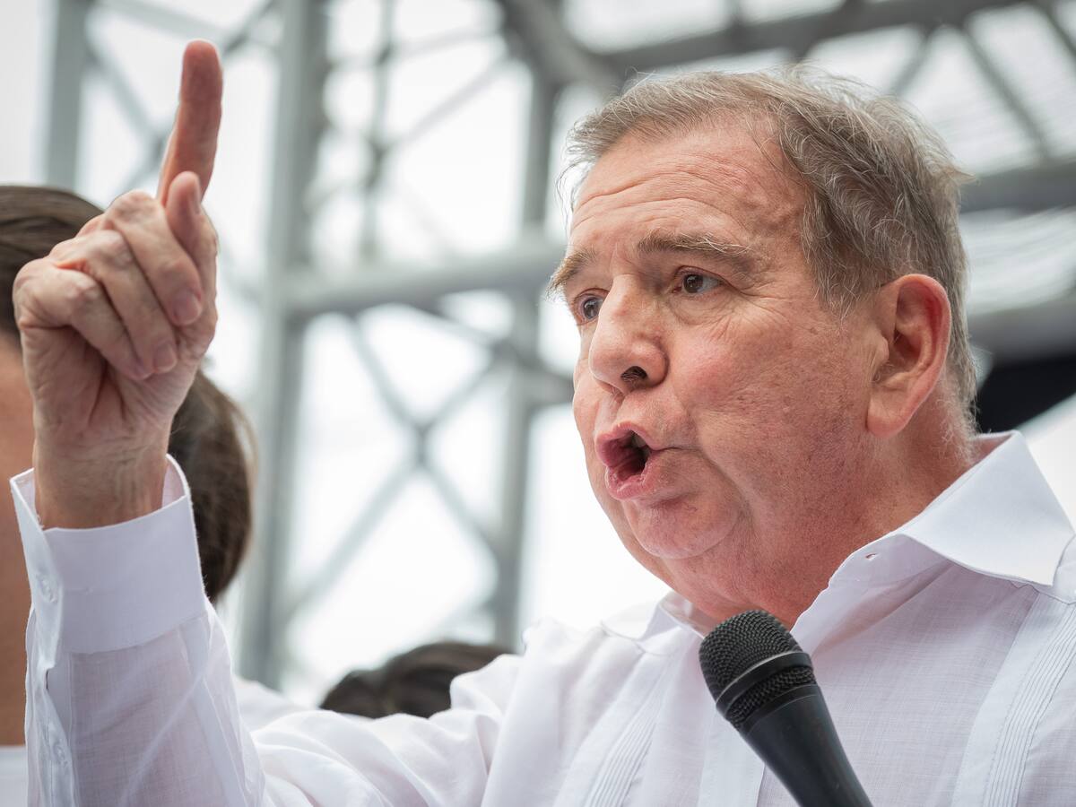 “Él tiene que ir de casa en casa para resguardar su vida”: abogado de Edmundo González