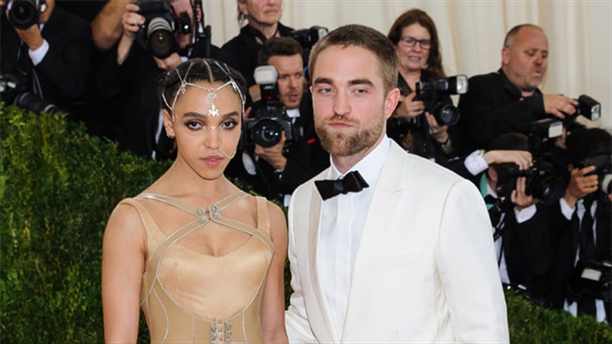 Robert Pattinson y FKA twigs. Foto: Bang Media