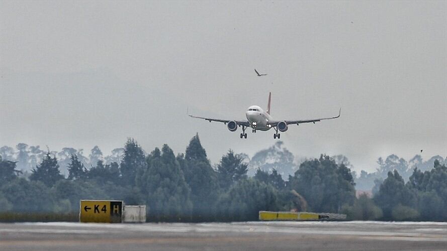 Aterrizaje Aeropuerto El Dorado. Foto: Colprensa