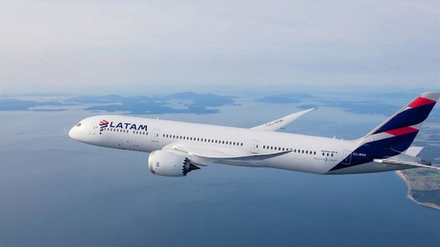 Aerolínea Latam Airlines. Foto: Facebook: Latam Airlines