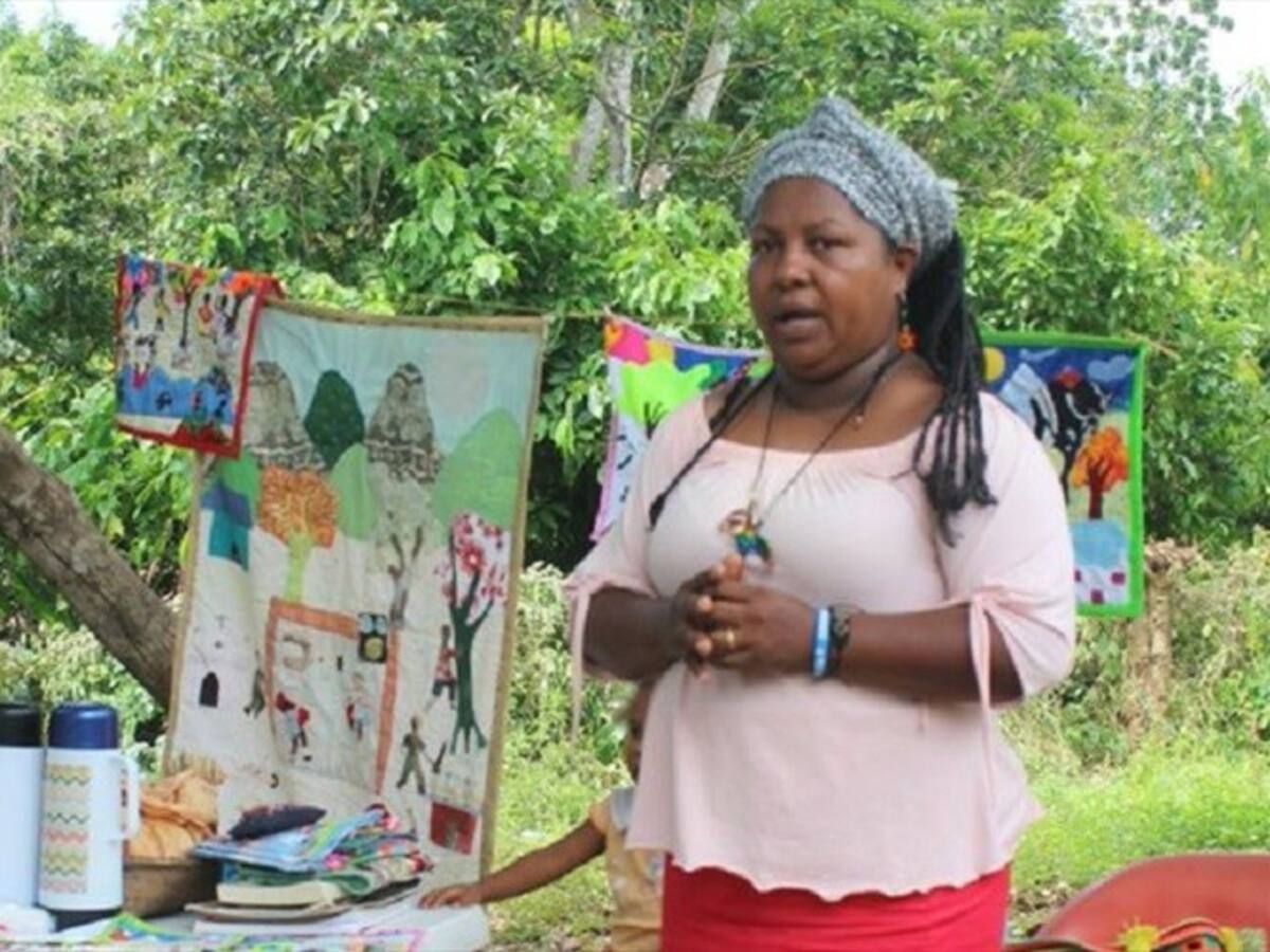 Lideresa Juna Ruíz, tejedora de Mampuján, denuncia amenazas en su contra