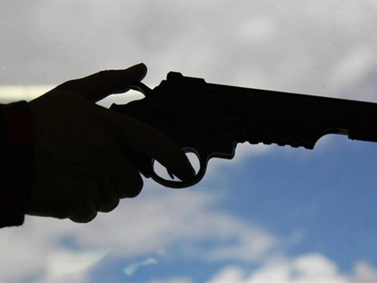 Venezolano se enfrenta con arma de fuego a policías en Sogamoso
