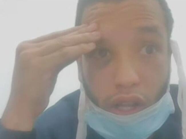 Wilkerson Slyke Hernández Sánchez es acusado de asesinar al patrullero Edwin Caro Gómez en el norte de Bogotá el pasado 10 de marzo. Foto: Captura de video