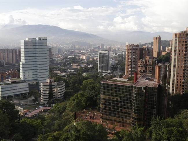 La constructora concentra los trabajos en el edificio en un plan de estabilización de la estructura para garantizar la seguridad de la misma.. Foto: Colprensa