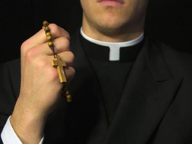 Capturado sacerdote por el delito de acto sexual con una menor de edad- Colprensa