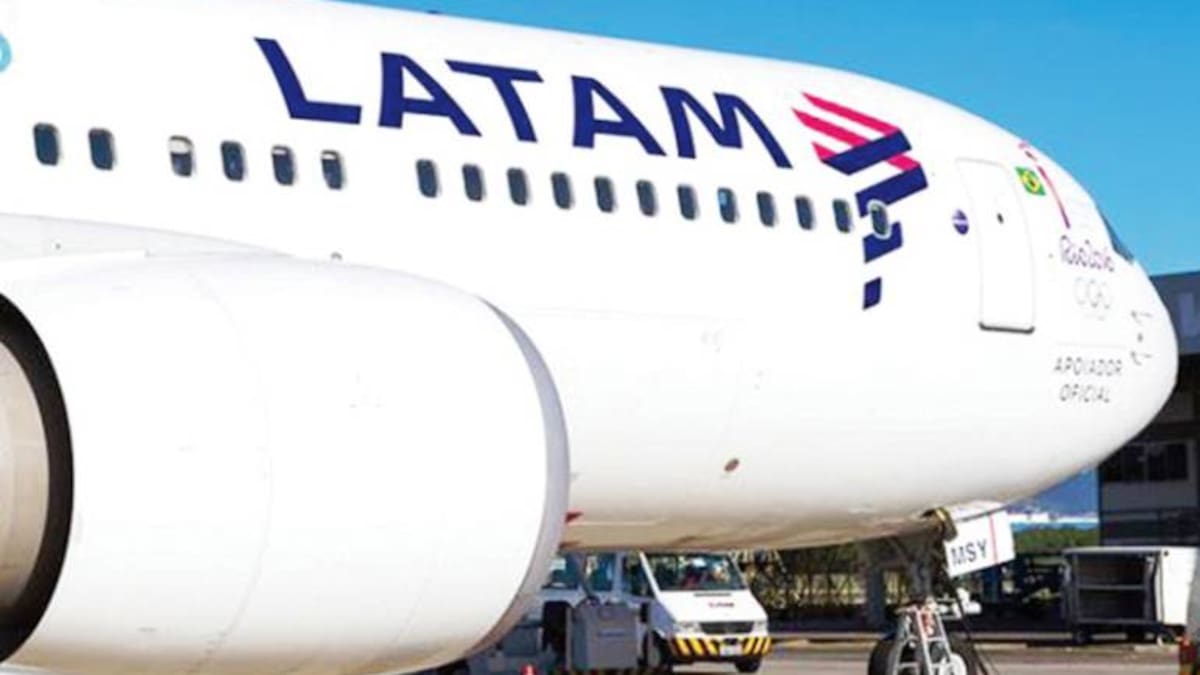 LATAM Airlines Colombia cancelará 36 vuelos por falta de combustible para la aviación