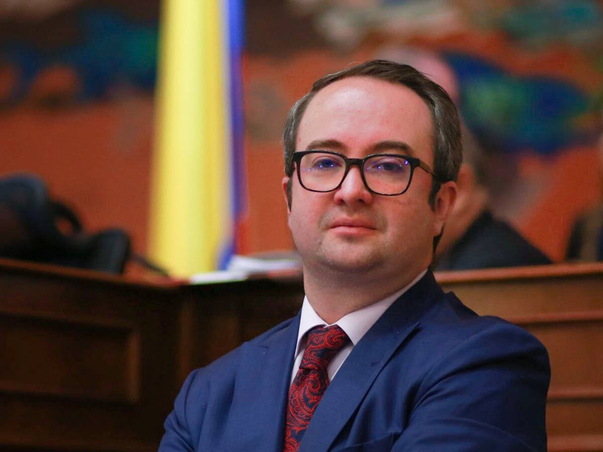 Corte Suprema ordena libertad inmediata de Ciro Ramírez: no hay riesgo de que afecte el proceso