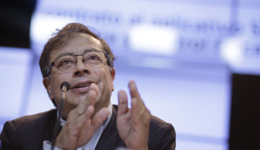  Gustavo Petro