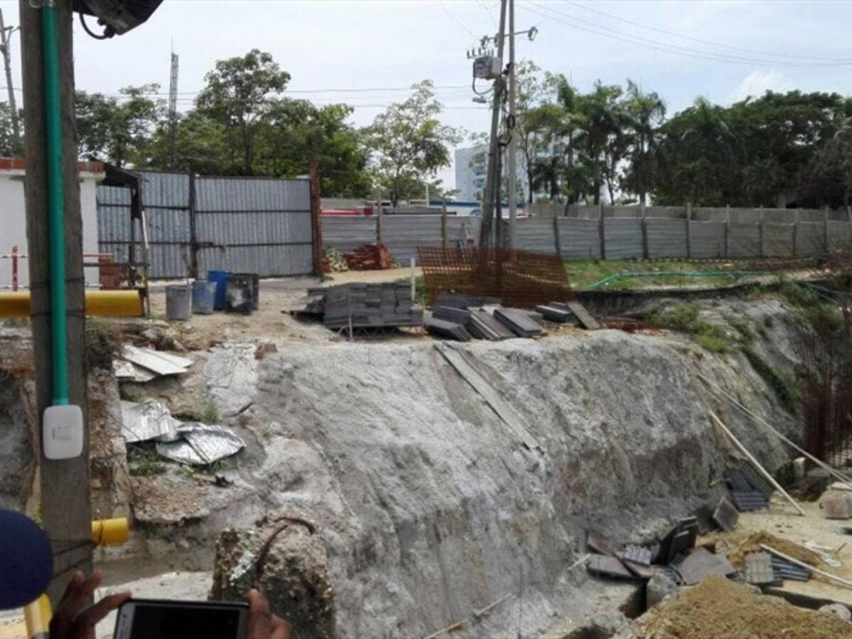 Accidente en construcción de un edificio en Cartagena dejó tres heridos