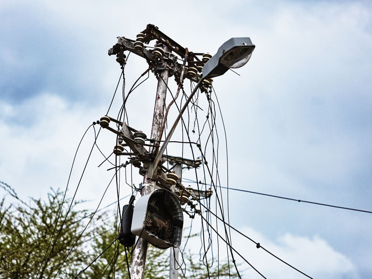 Cayó un poste sobre un autobús que movilizaba a la selección de amputados de Ecuador en Barranquilla