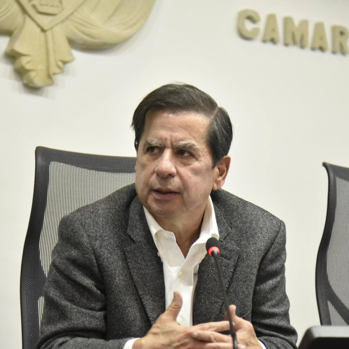 La verdadera razón de la salida de Juan Fernando Cristo del Ministerio del Interior
