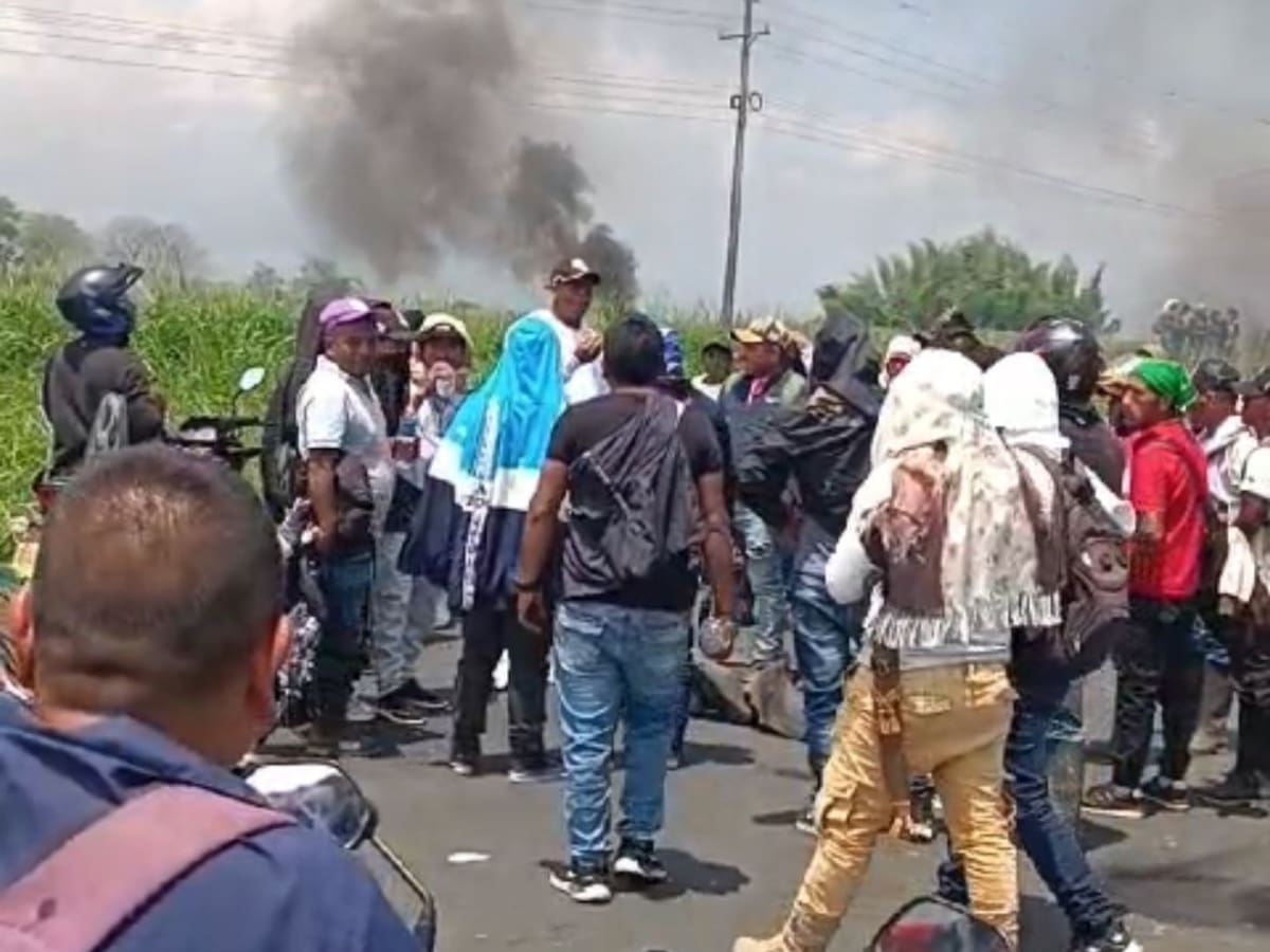 Protestas en la vía Panamericana del Cauca por problemas con el servicio de energía